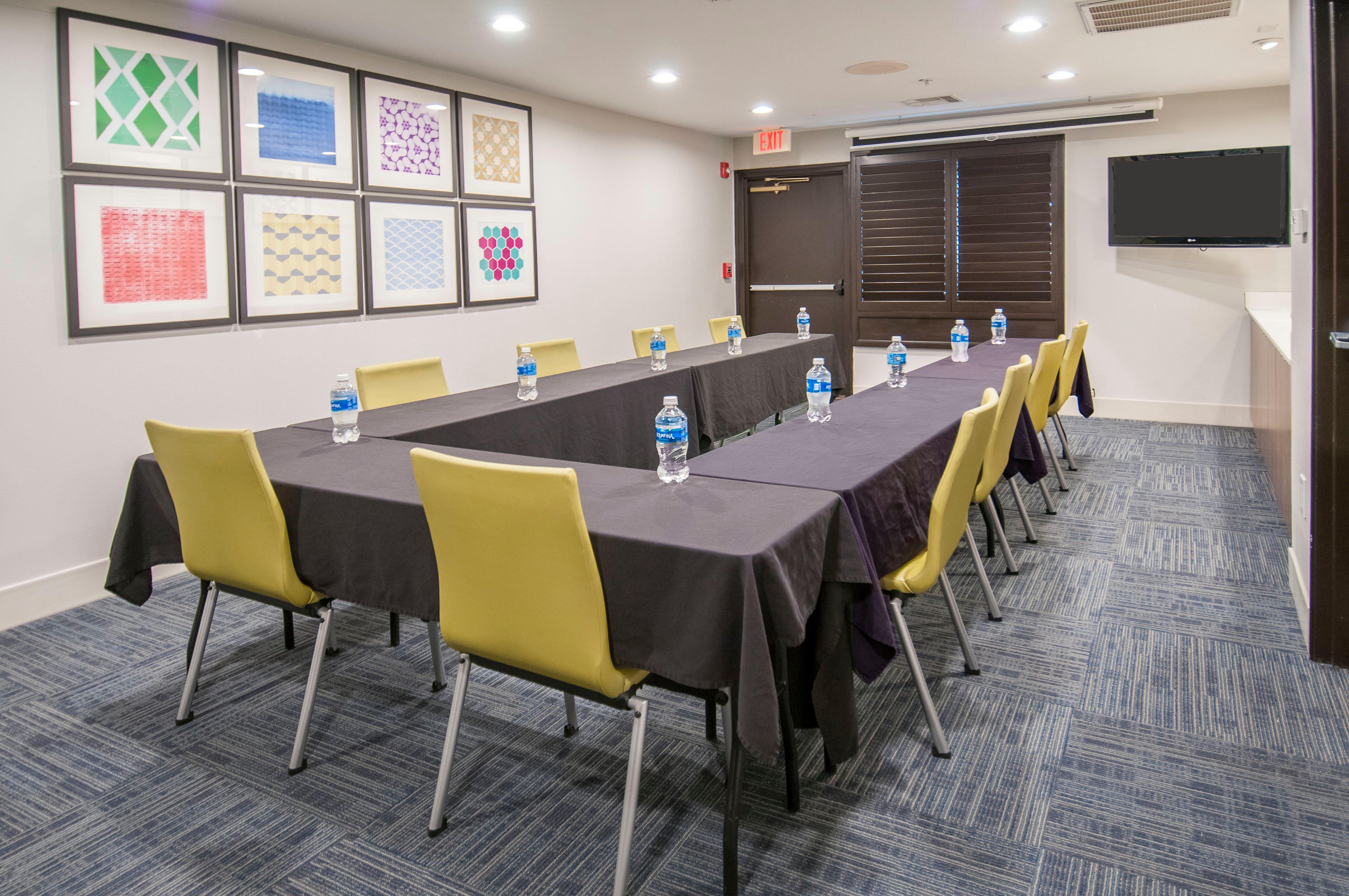 Holiday Inn Express Hotel & Suites Plano West - Frisco By Ihg Eksteriør bilde