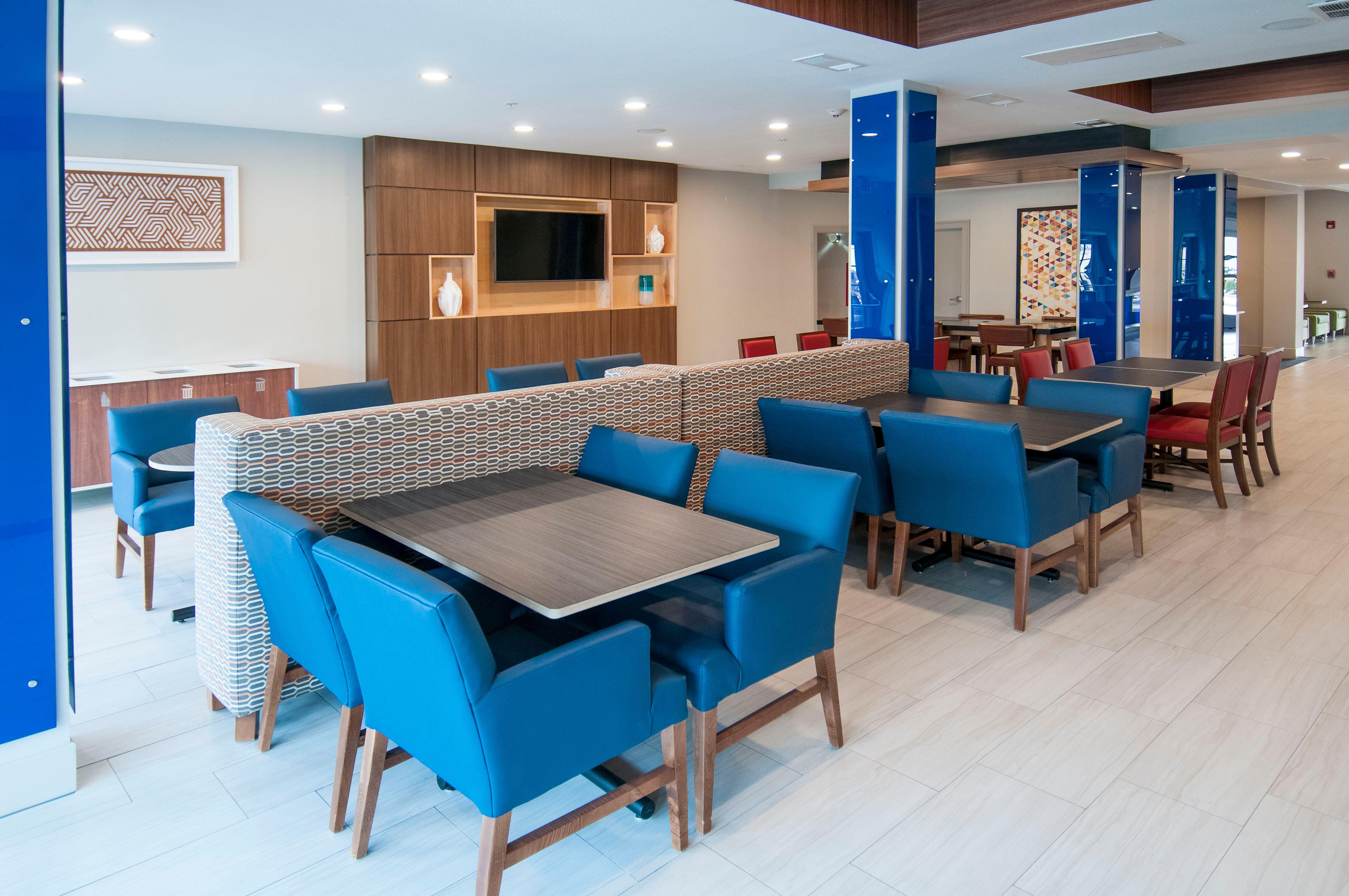 Holiday Inn Express Hotel & Suites Plano West - Frisco By Ihg Eksteriør bilde