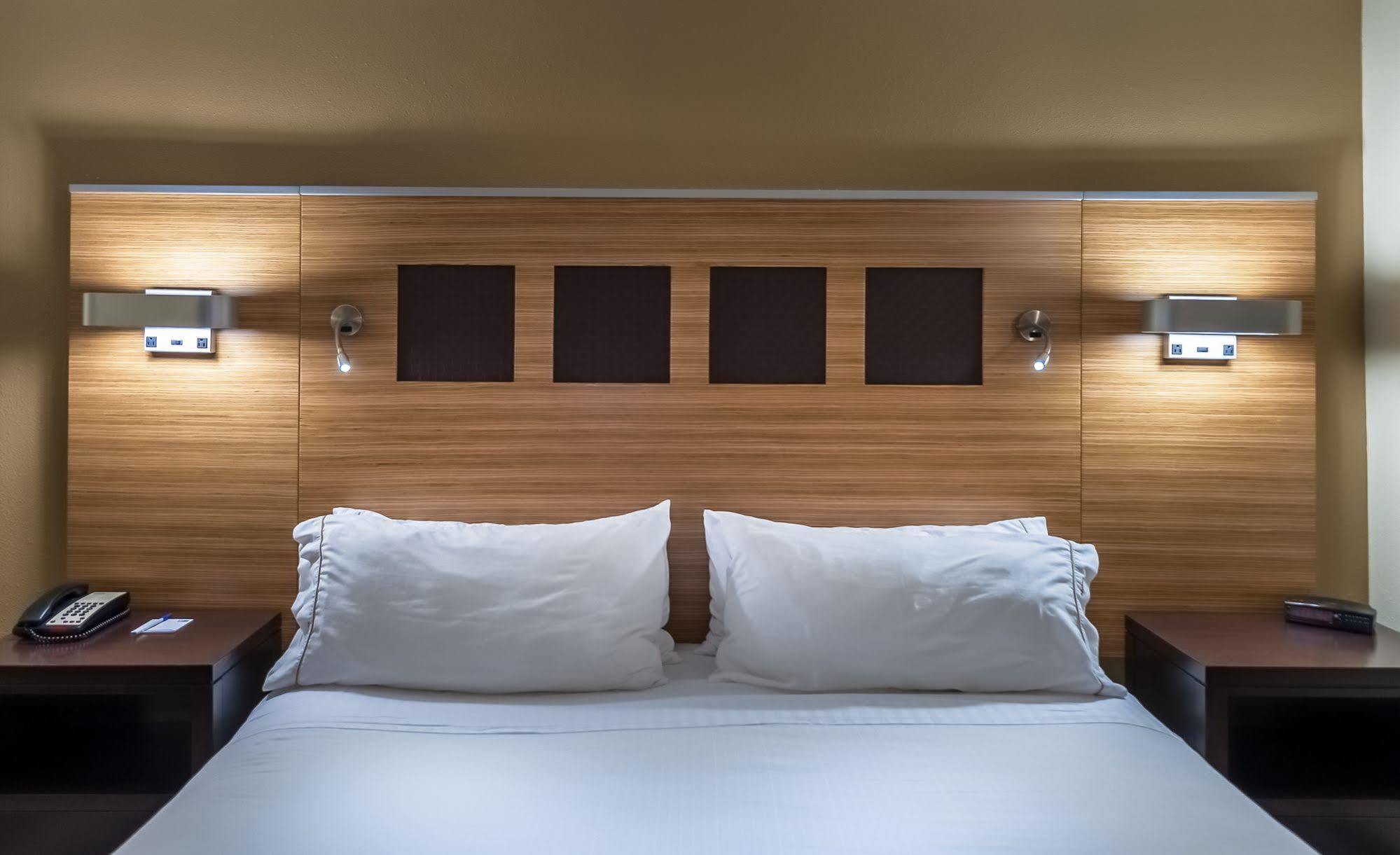 Holiday Inn Express Hotel & Suites Plano West - Frisco By Ihg Eksteriør bilde